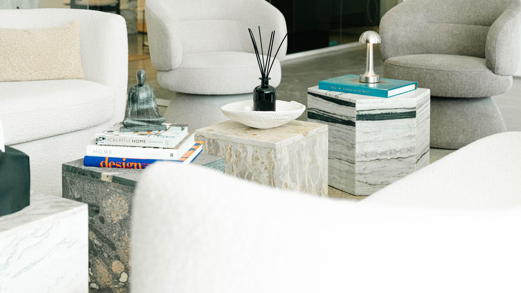 مكاتب إدارية